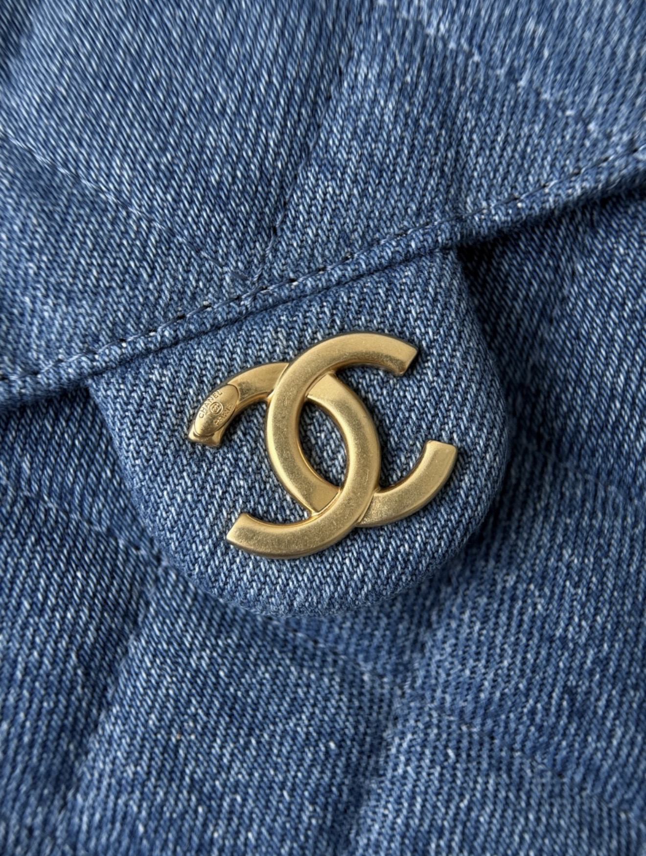 Chanel 25 - Blue — صورة 9 من 9