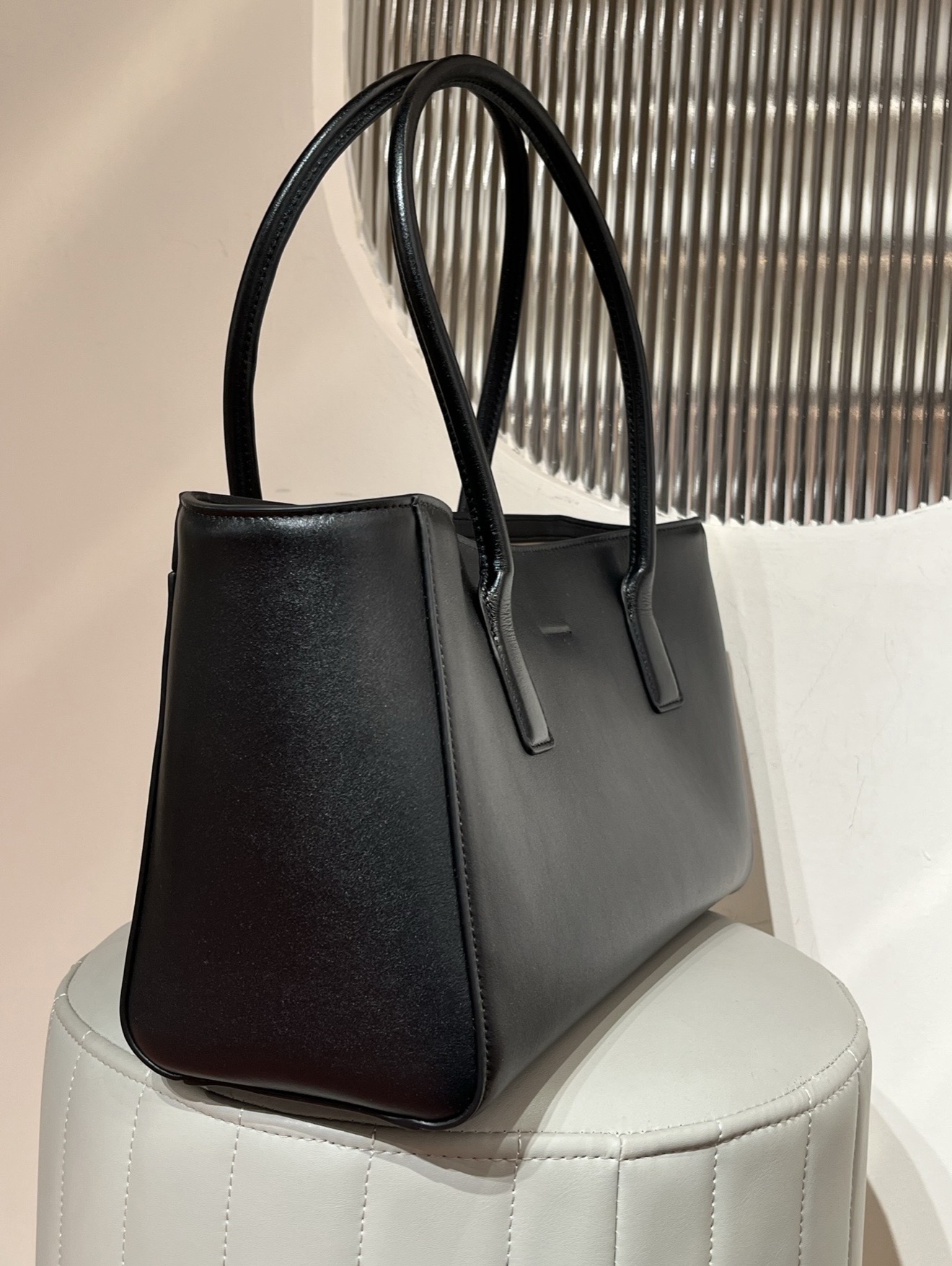 Coco Shopping - Black — صورة 5 من 7