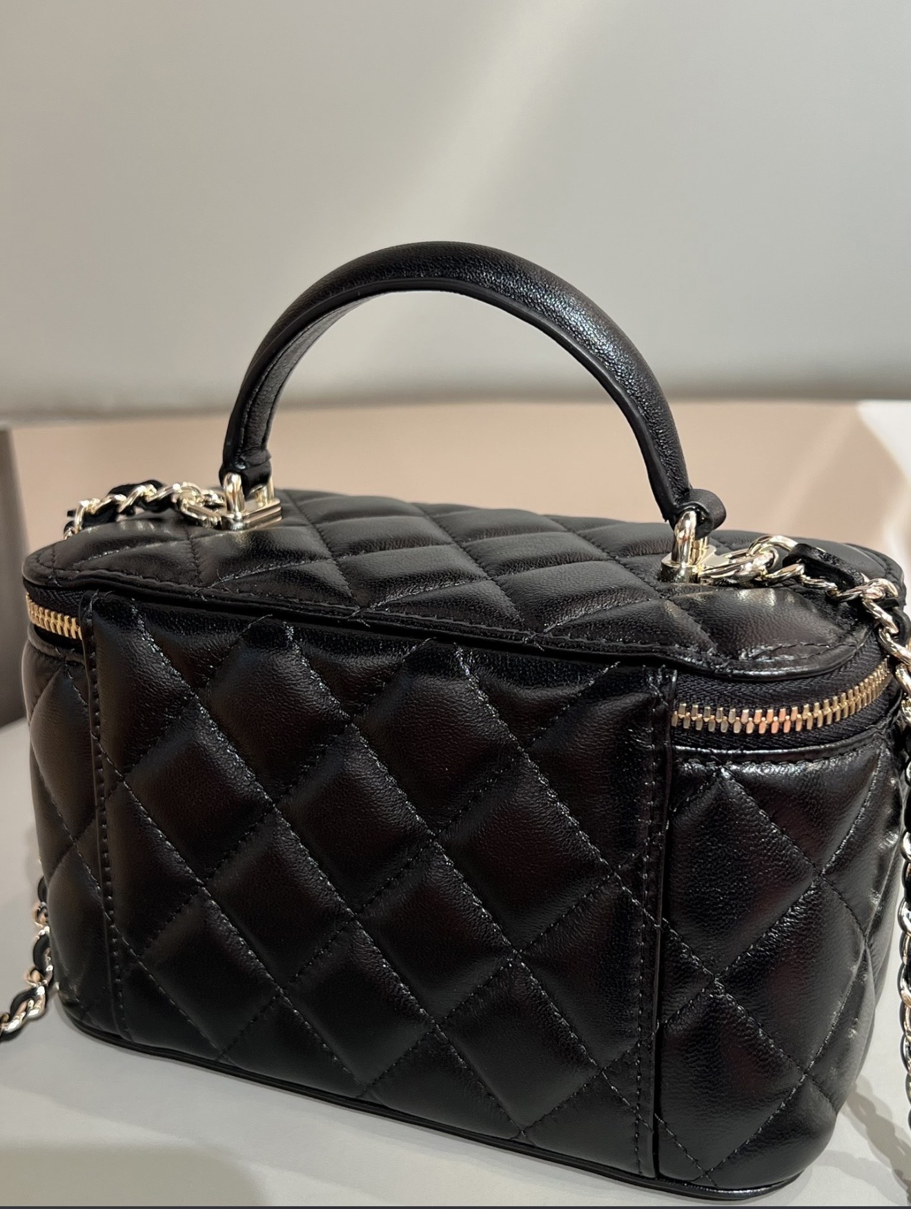 Cosmetic black — صورة 6 من 7