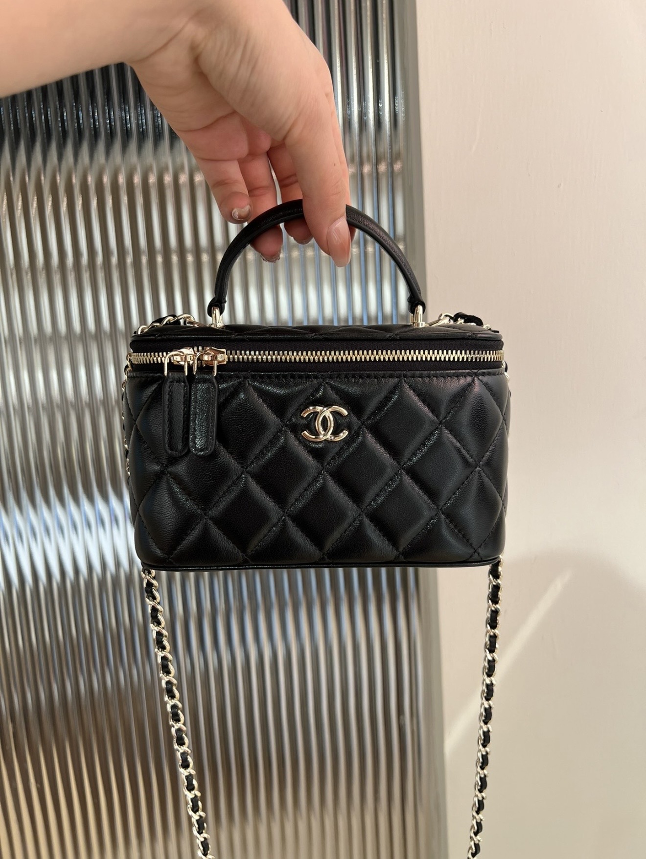 Cosmetic black — صورة 7 من 7