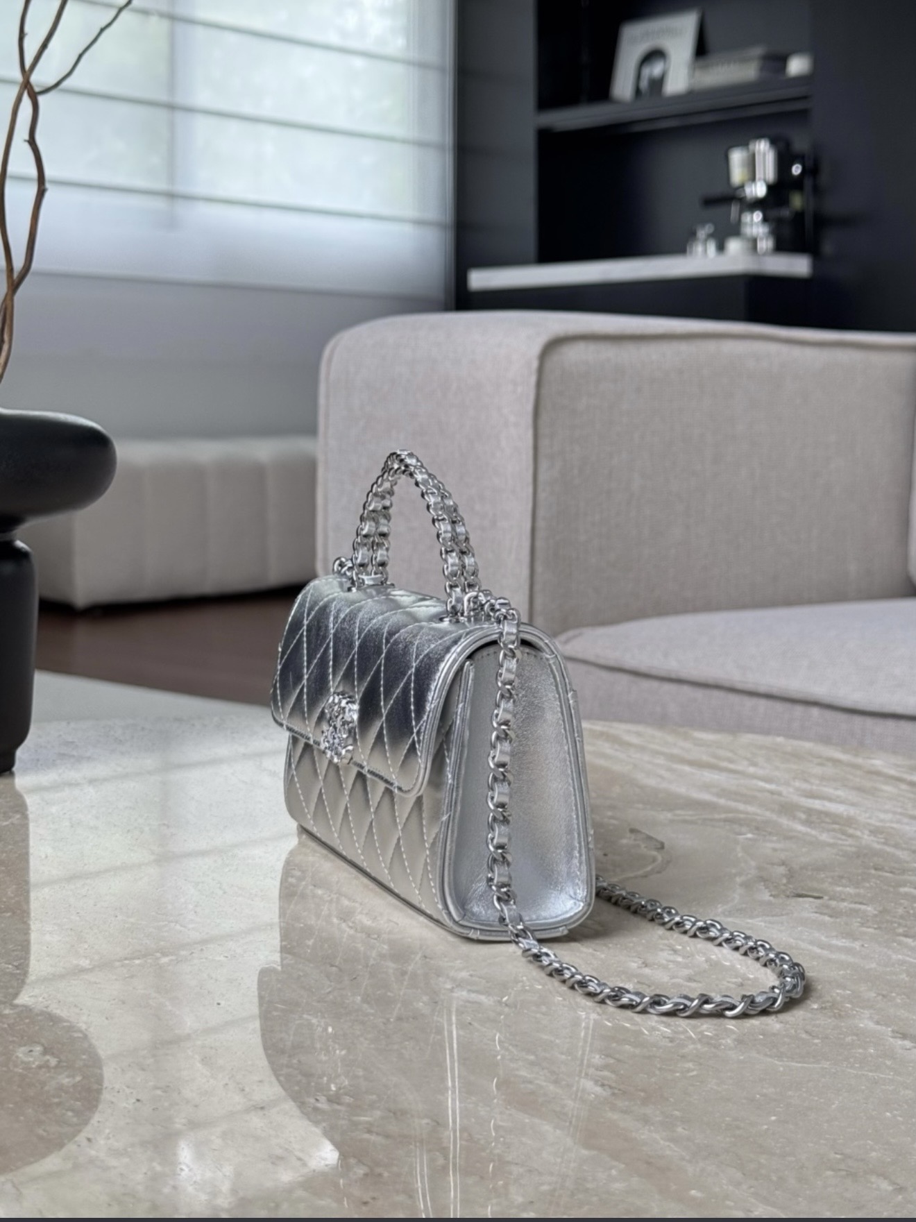 Kelly Top Handle - silver — صورة 7 من 9