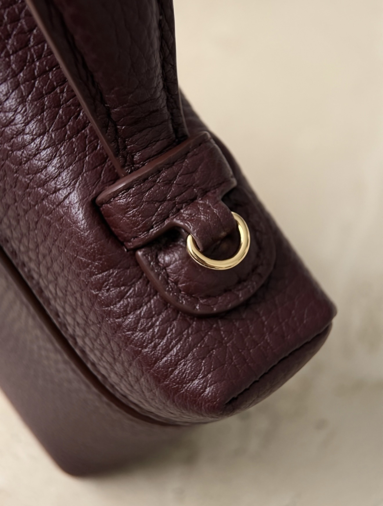 Vanity- Maroon — صورة 3 من 9