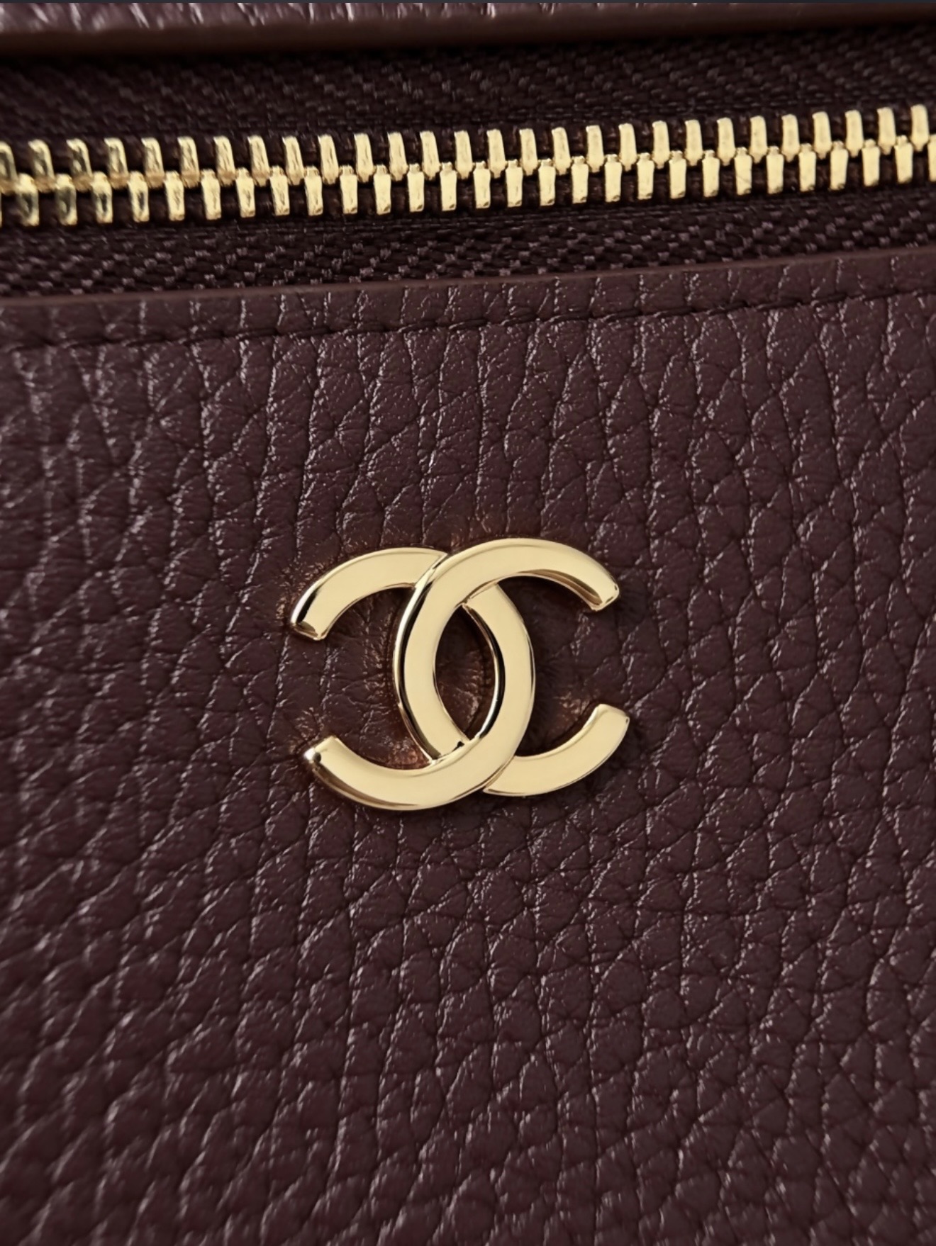 Vanity- Maroon — صورة 2 من 9