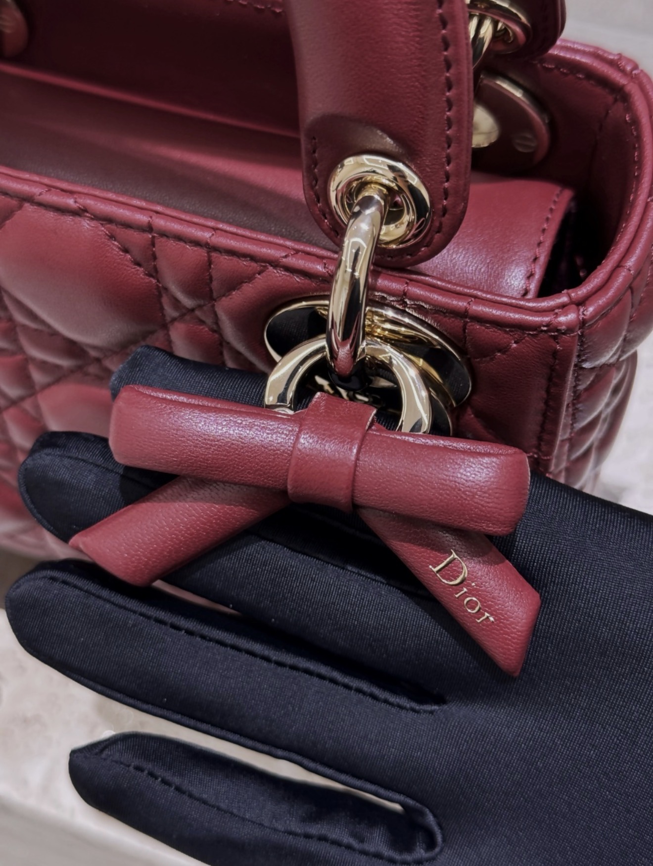 Lady Dior - Mini Burgundy — صورة 3 من 9