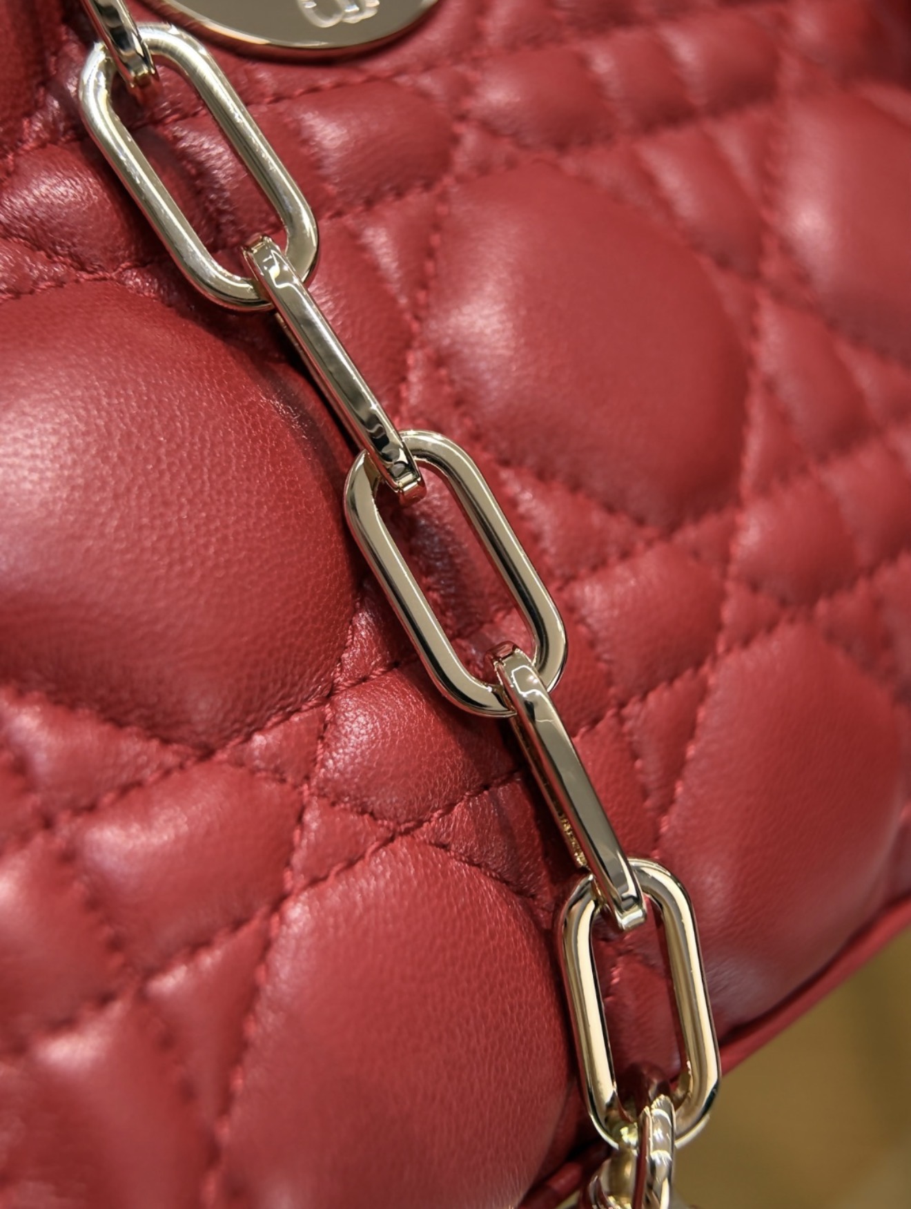 D-Joy Small Red — صورة 7 من 9