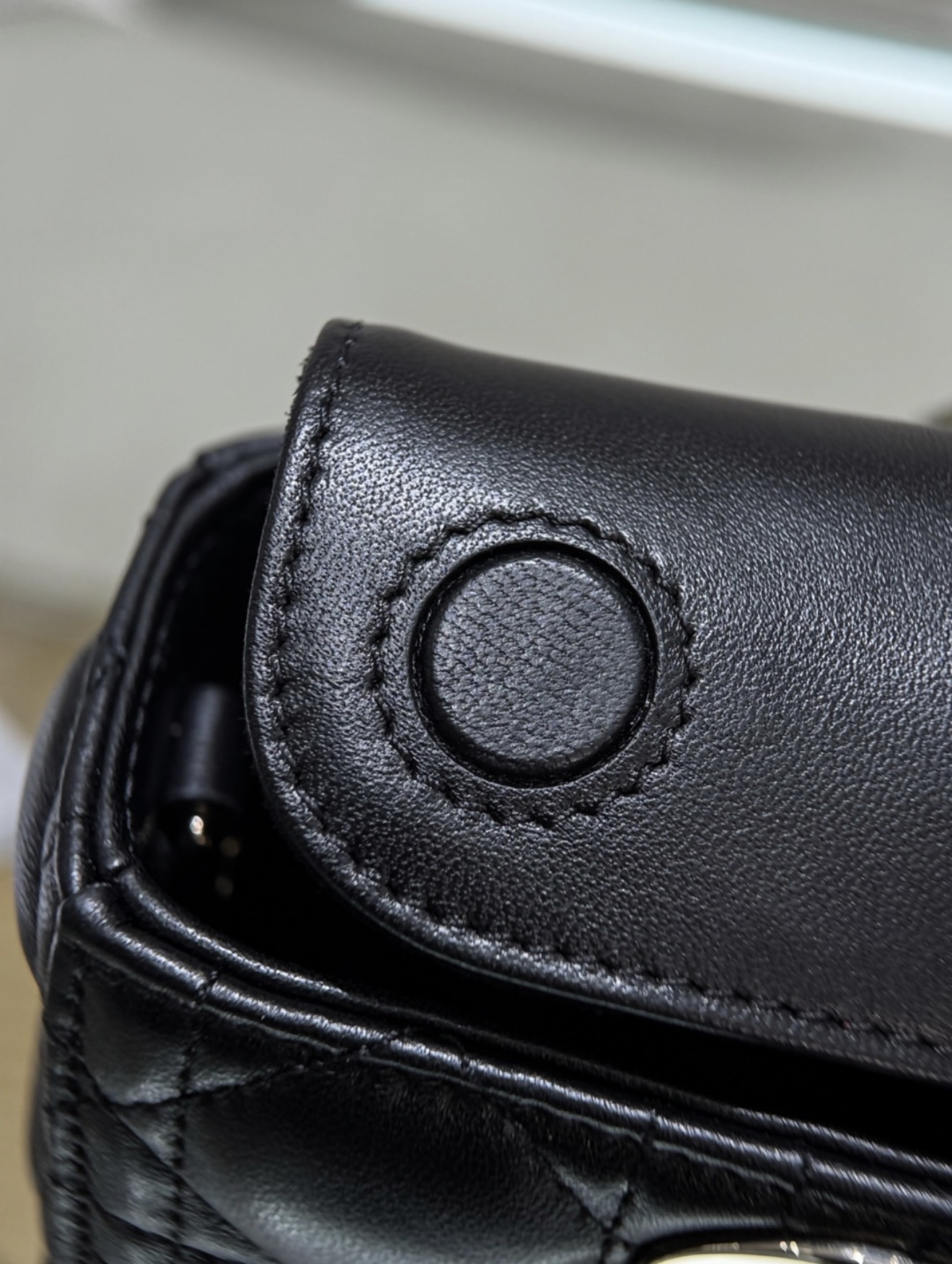 D-Joy Small Black — صورة 8 من 9