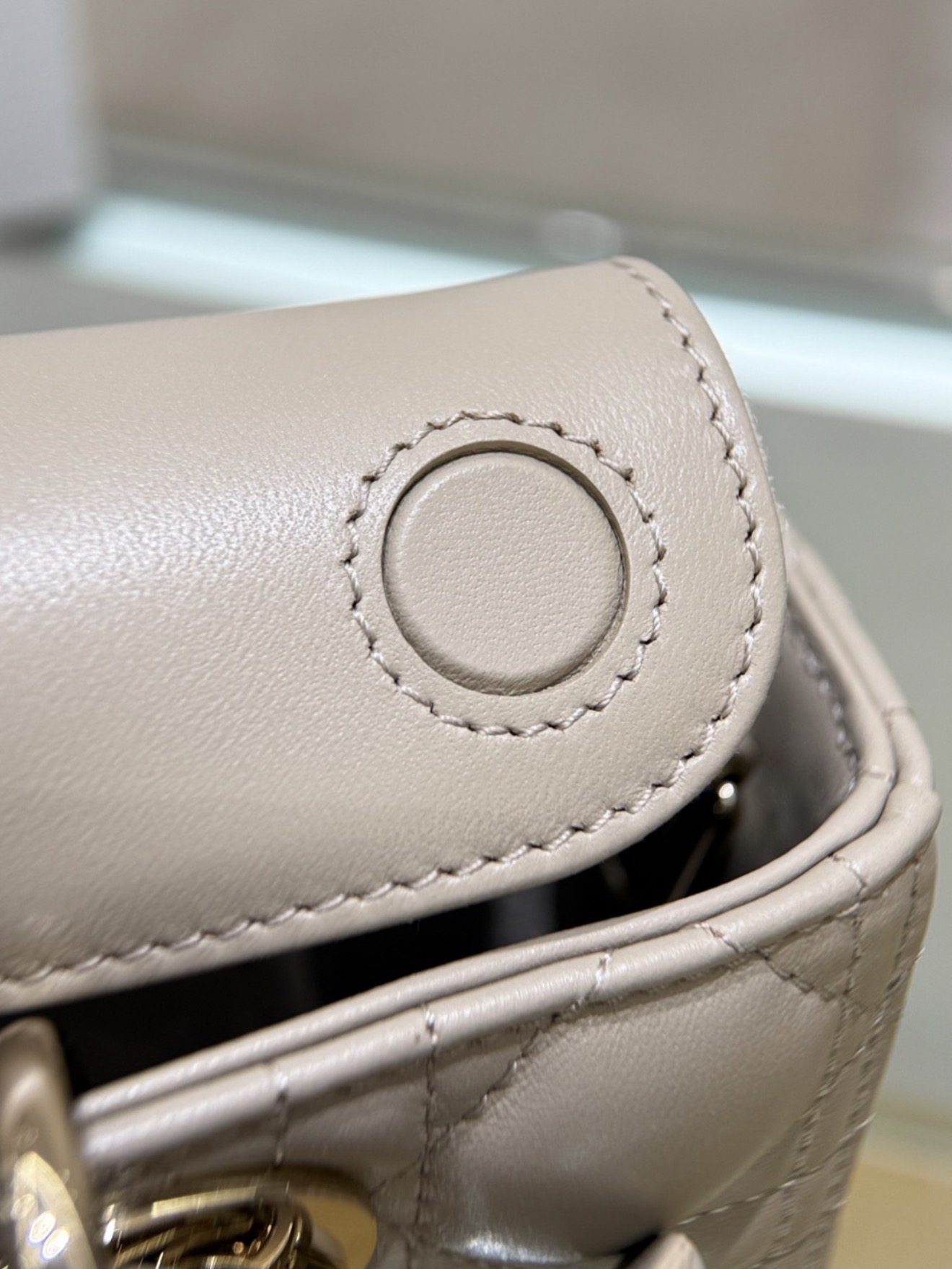 D-Joy Small Beige — صورة 7 من 9
