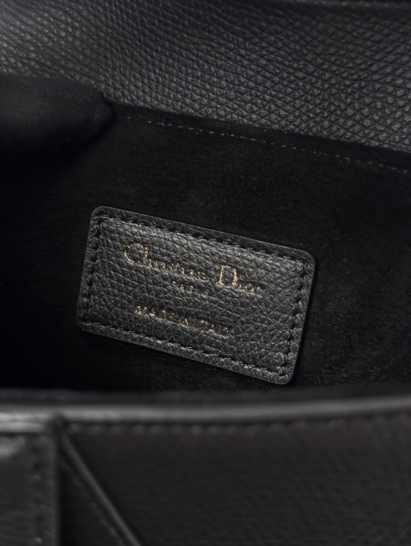 Saddle - Small Black — صورة 7 من 9