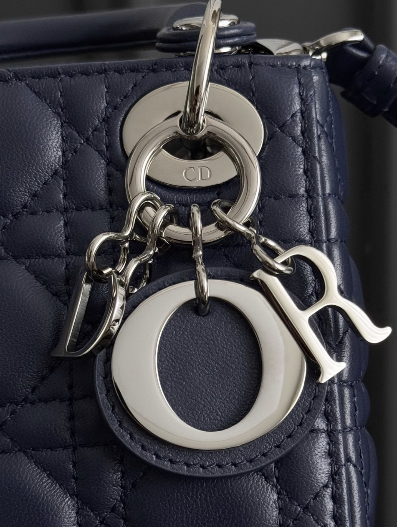Lady Dior - Micro Dark Blue — صورة 2 من 9