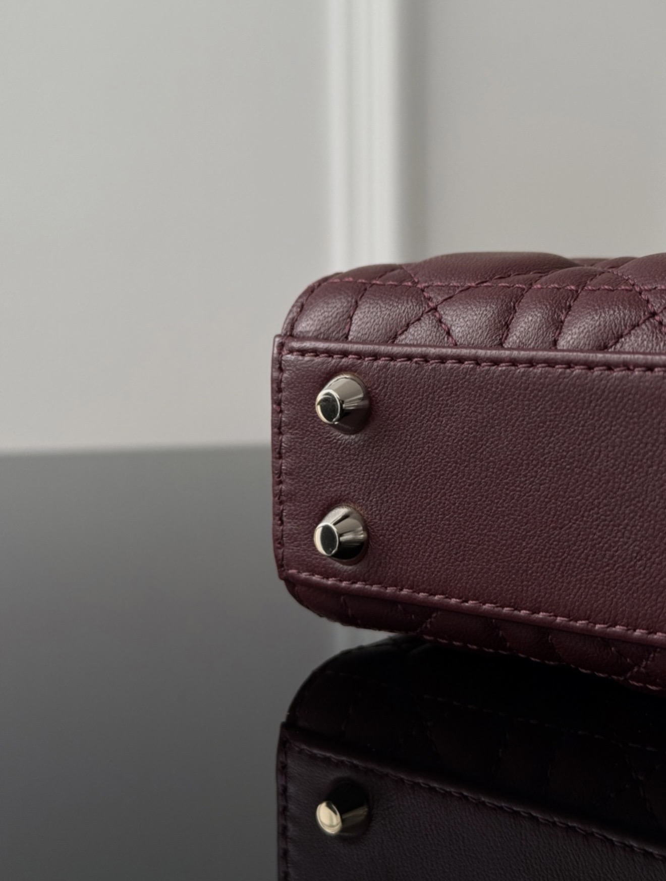 Lady Dior - Micro Burgundy — صورة 8 من 9