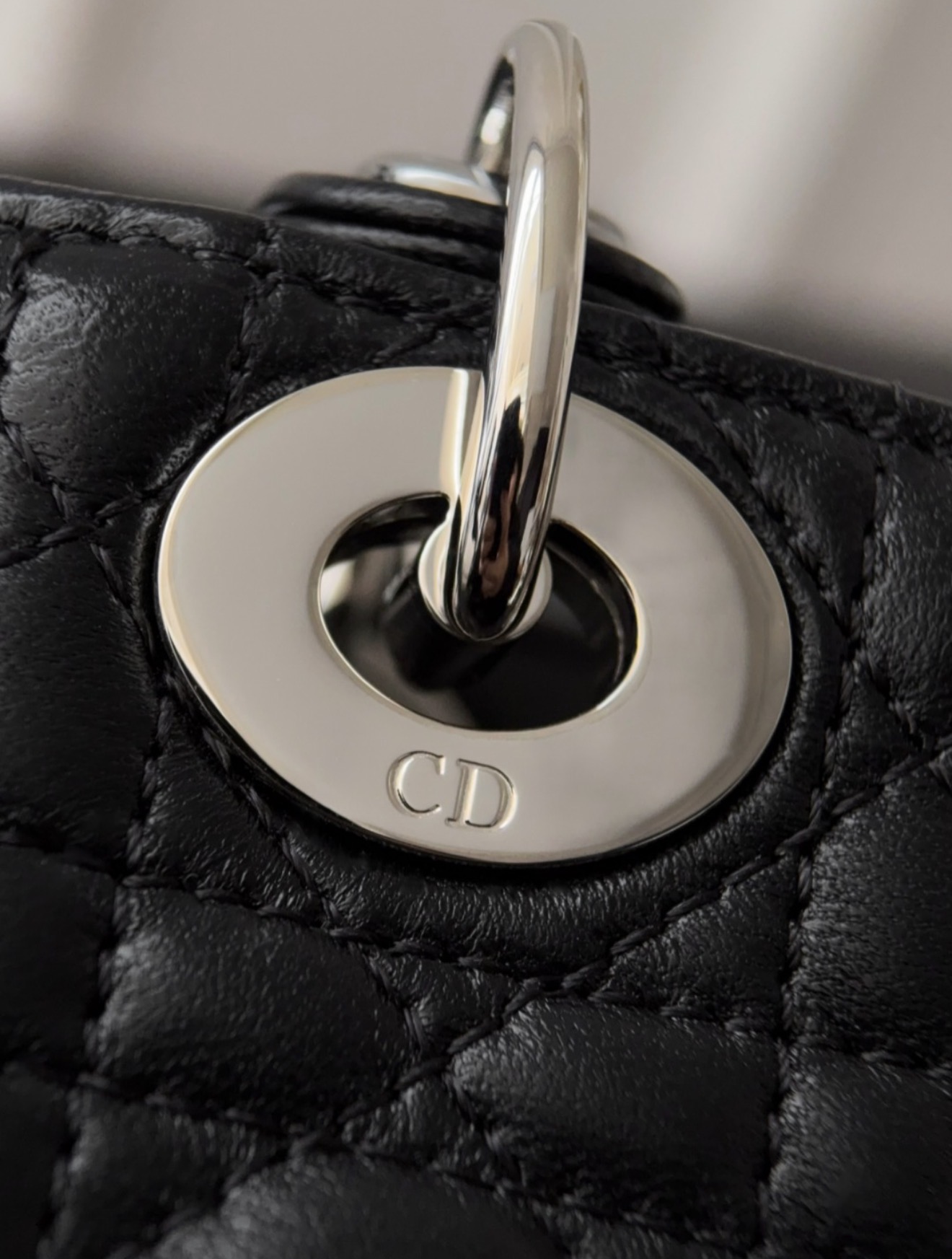 Lady Dior - Micro Black — صورة 3 من 9