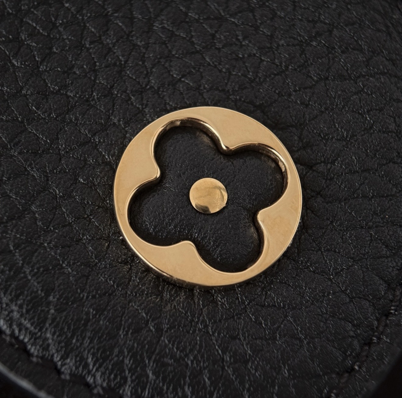 Capucines Mini - Black — صورة 6 من 9