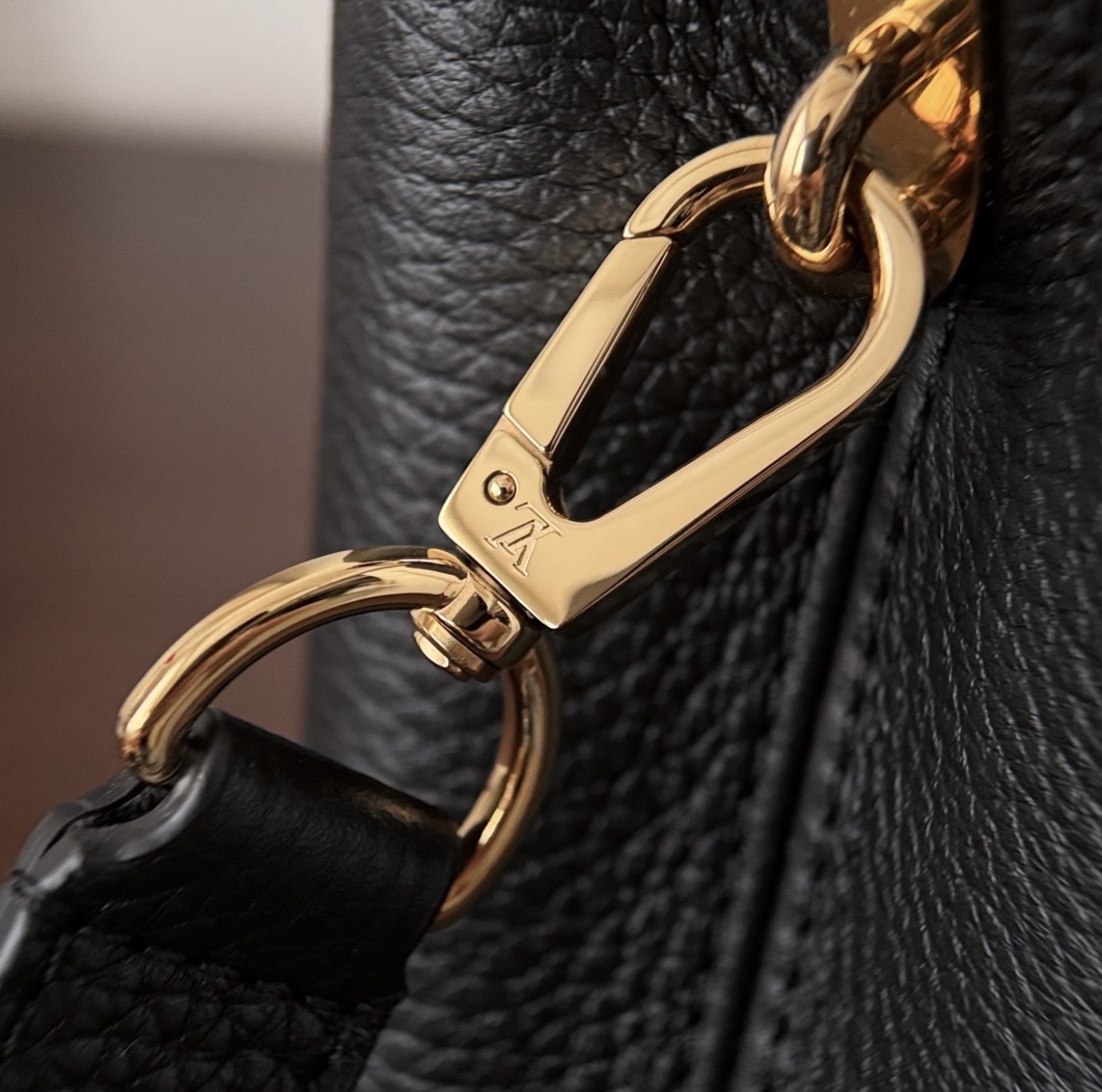 Capucines Mini - Black — صورة 9 من 9