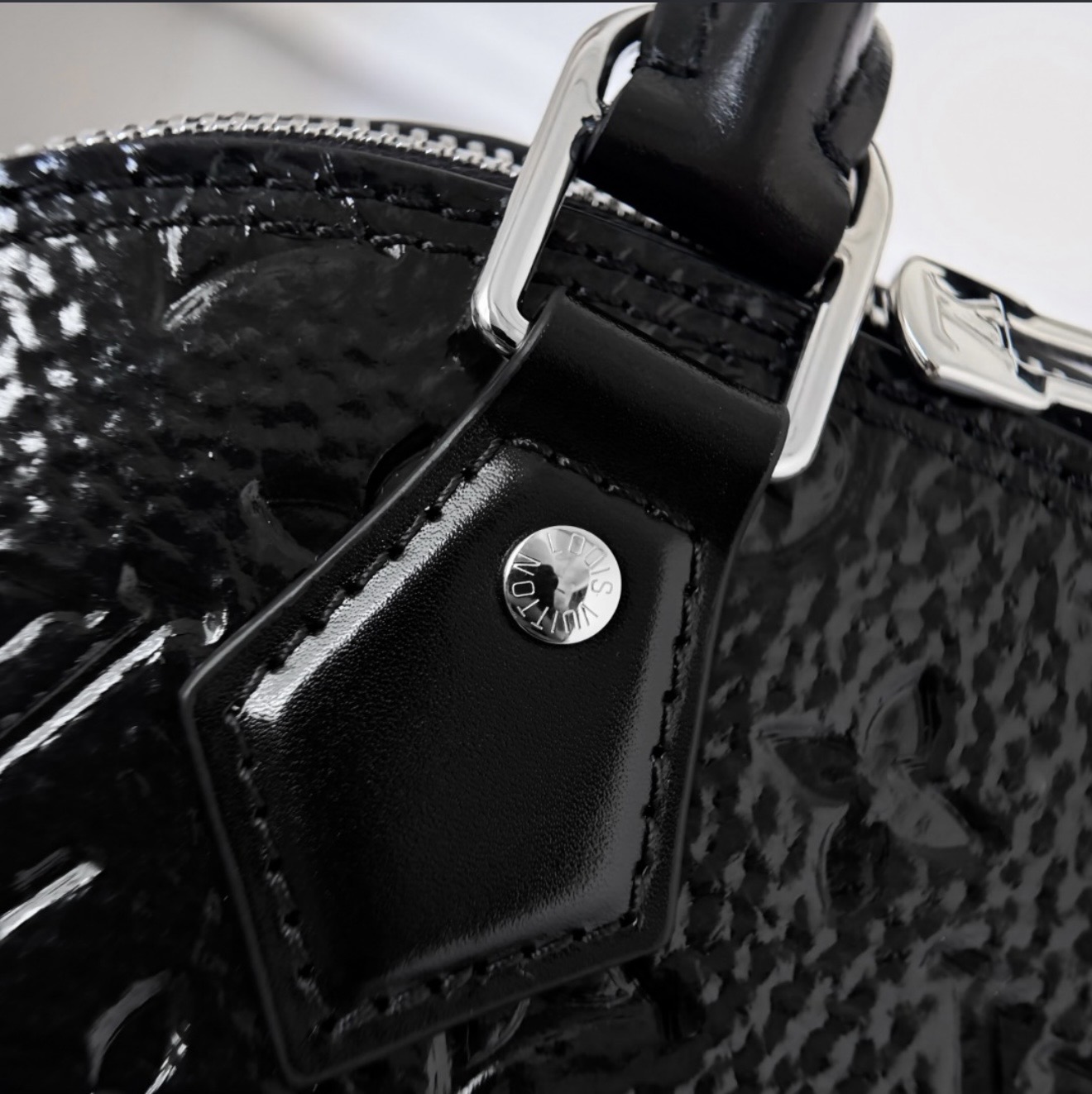 Alma Trunk - Black — صورة 8 من 9