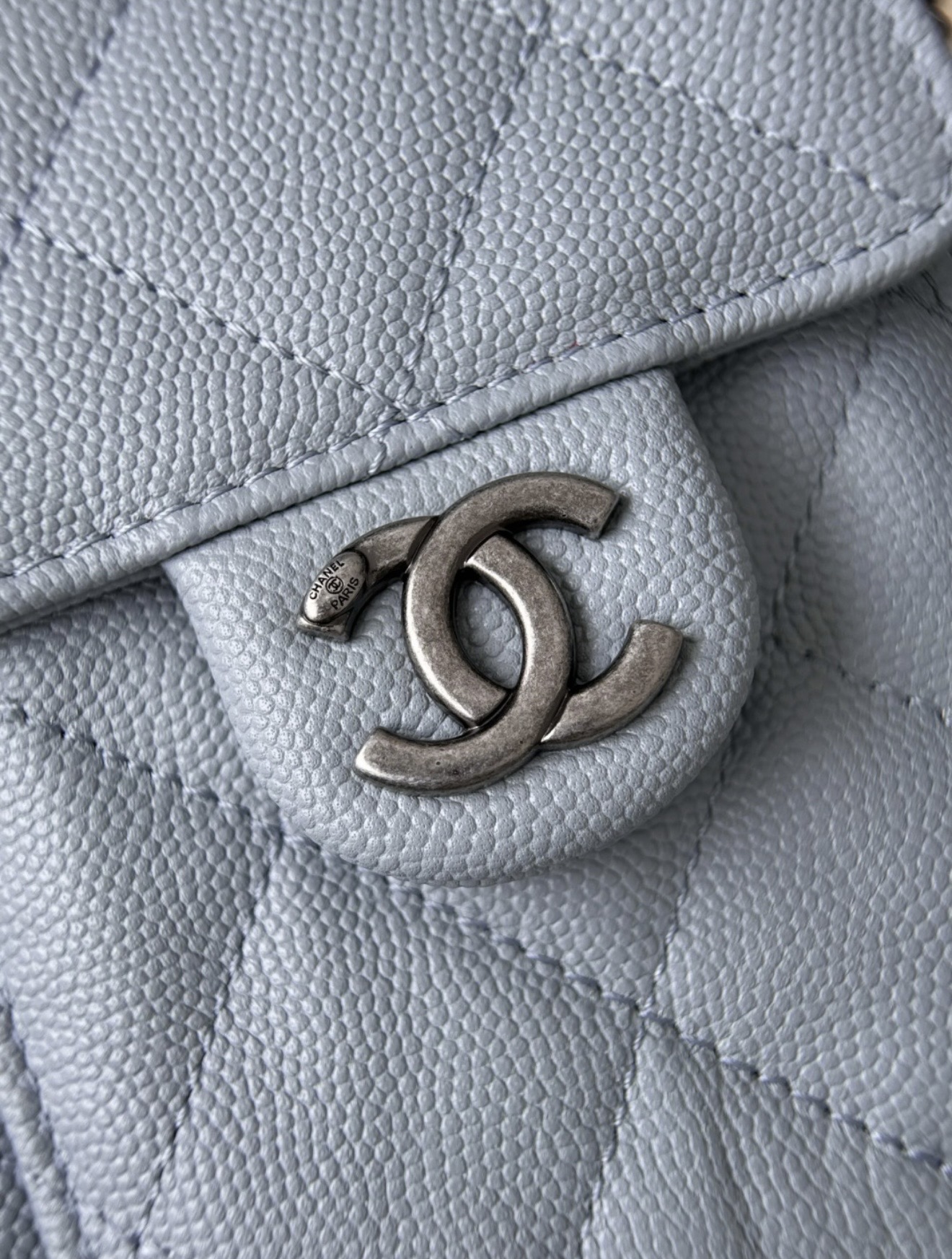 Mini Chanel 25 - Blue Gray — صورة 7 من 9