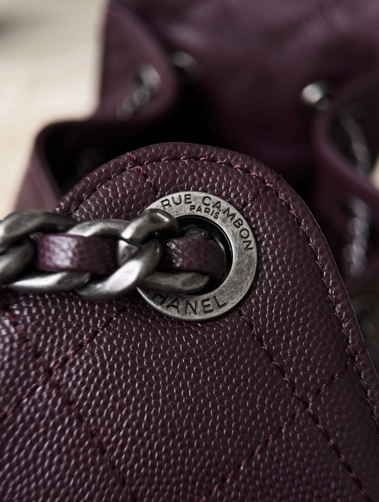 Chanel 25 - Burgundy — صورة 3 من 9