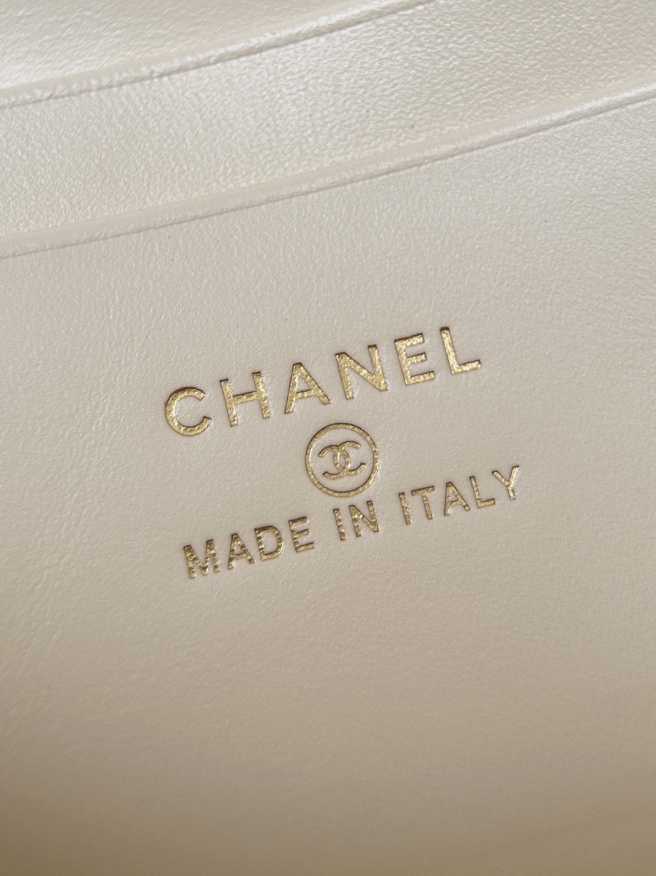 Chanel Vanity - Off white — صورة 8 من 9