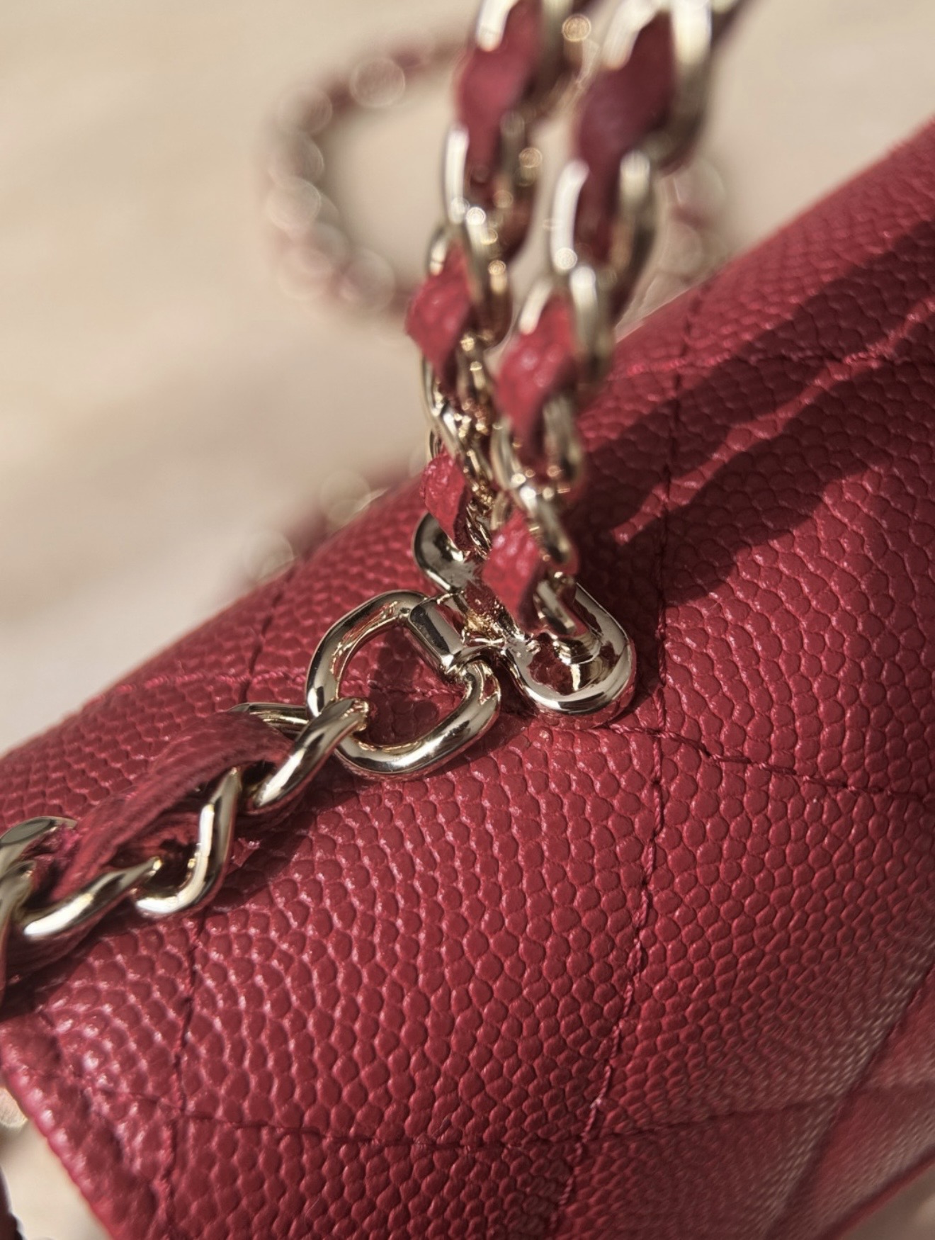 Kelly Top Handle - Red — صورة 6 من 9