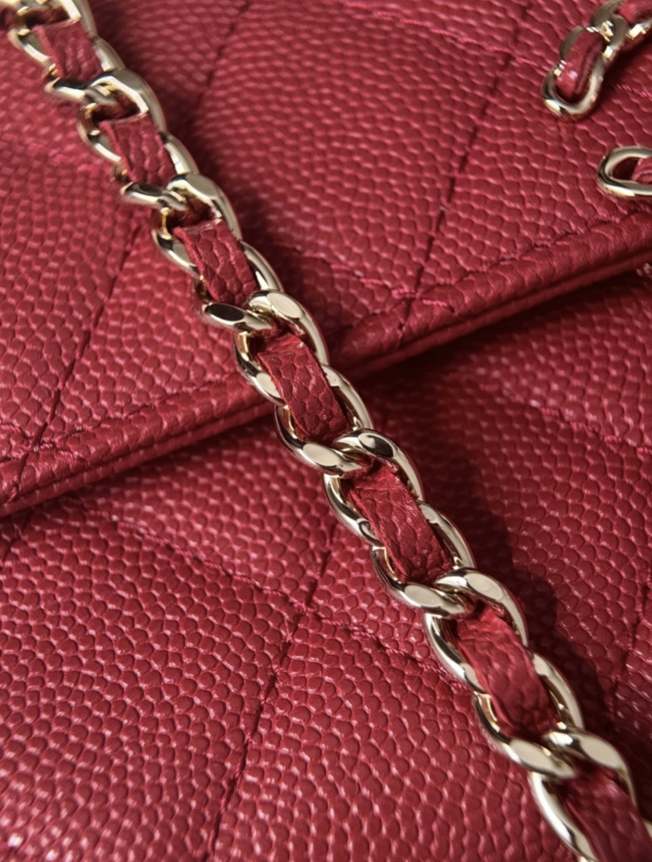 Kelly Top Handle - Red — صورة 9 من 9