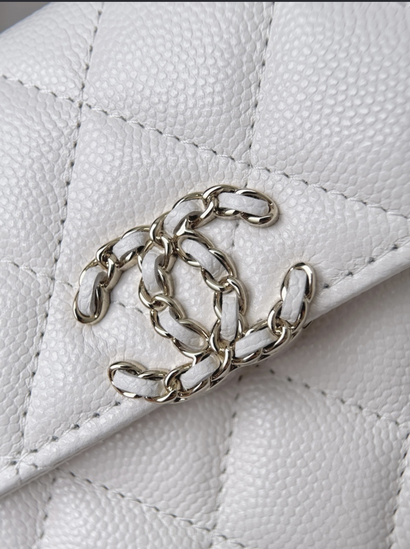 Kelly Top Handle- White — صورة 3 من 9